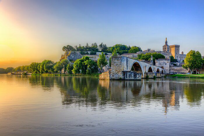Shore excursions and activities on VIVA VOYAGE